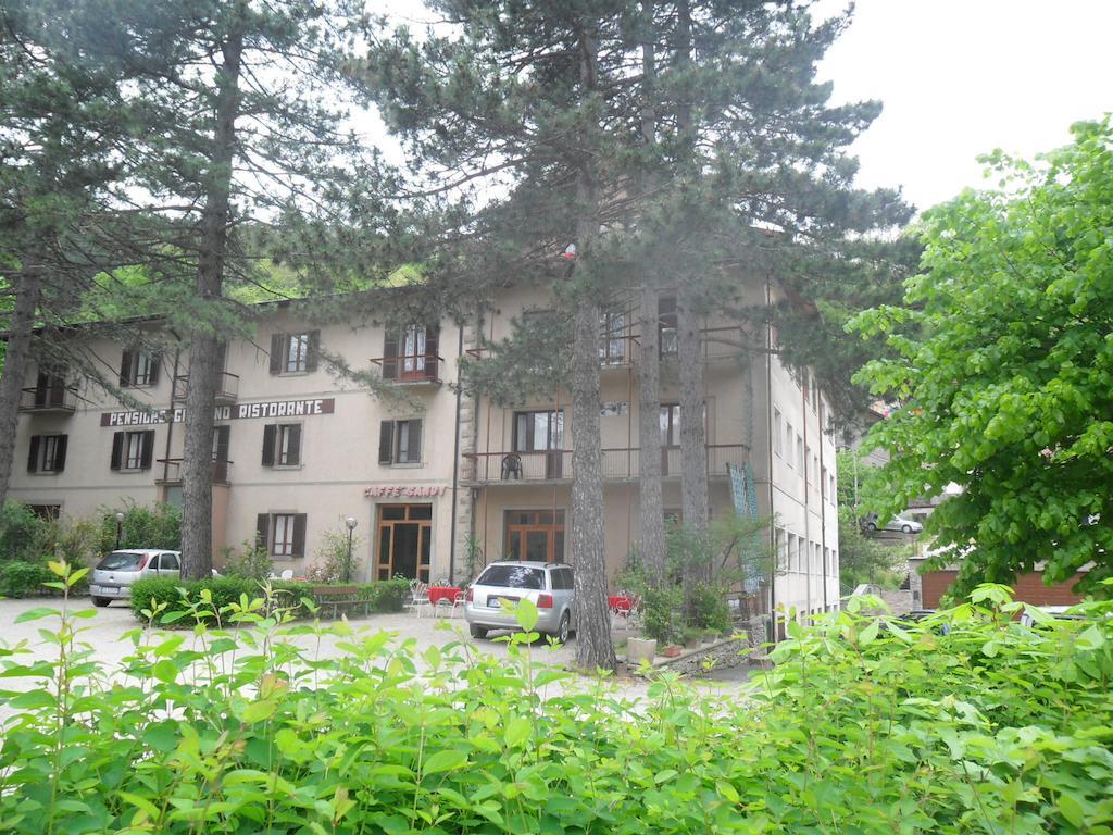 Albergo Giardino Badia Prataglia Eksteriør bilde